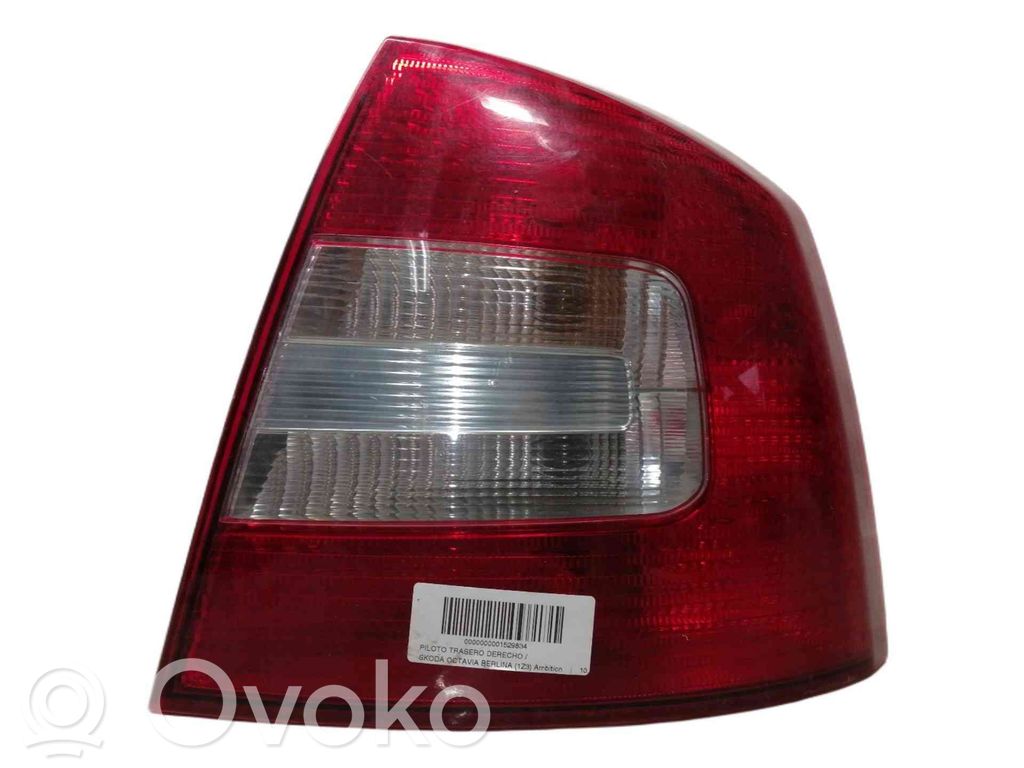 Skoda Octavia Mk2 (1Z) Luci posteriori 