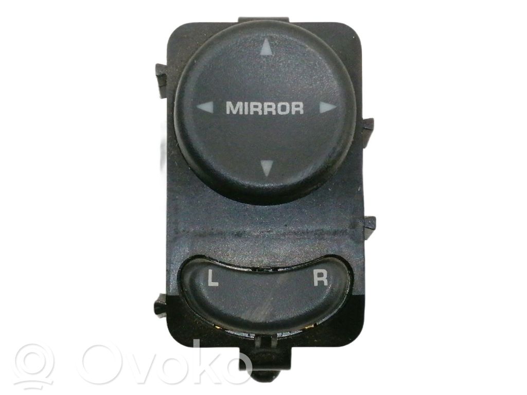 Interruttore specchietto retrovisore   04685317AB