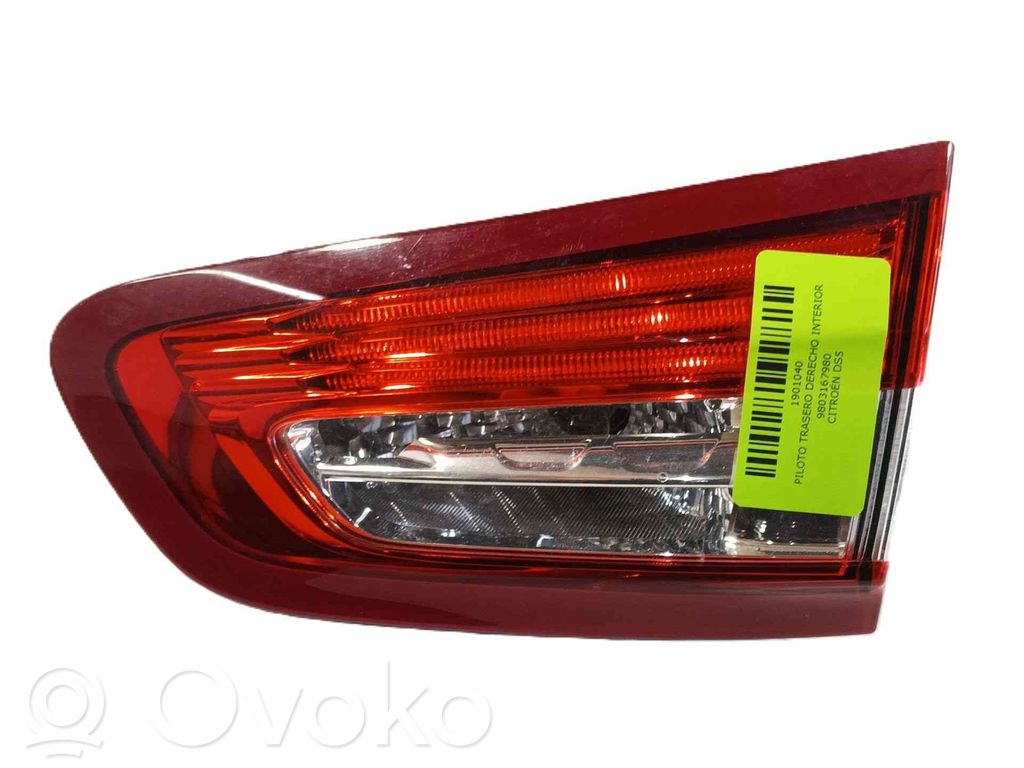 Citroen DS5 Luci posteriori del portellone del bagagliaio