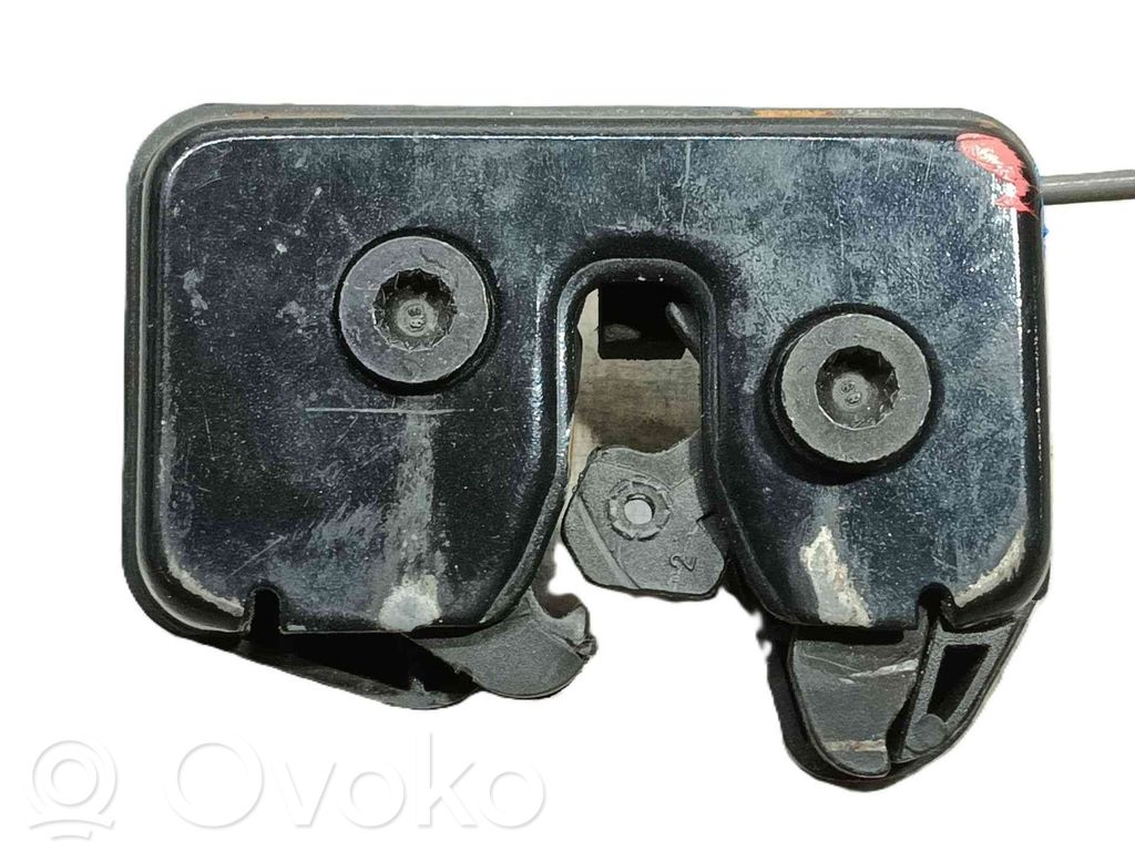 Volkswagen Polo III 6N 6N2 6NF Blocco chiusura del portellone 