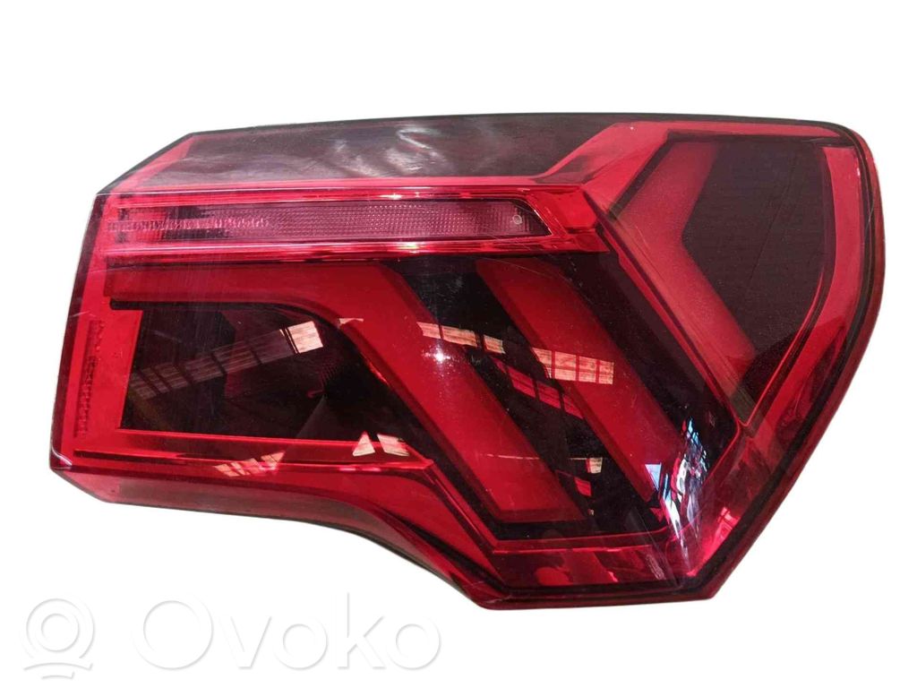 Audi Q3 F3 Lampă spate în caroserie 