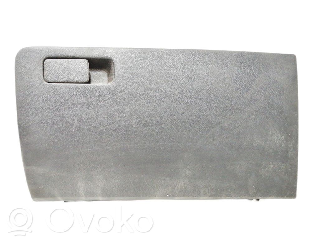 Boite à gants   84510H8000