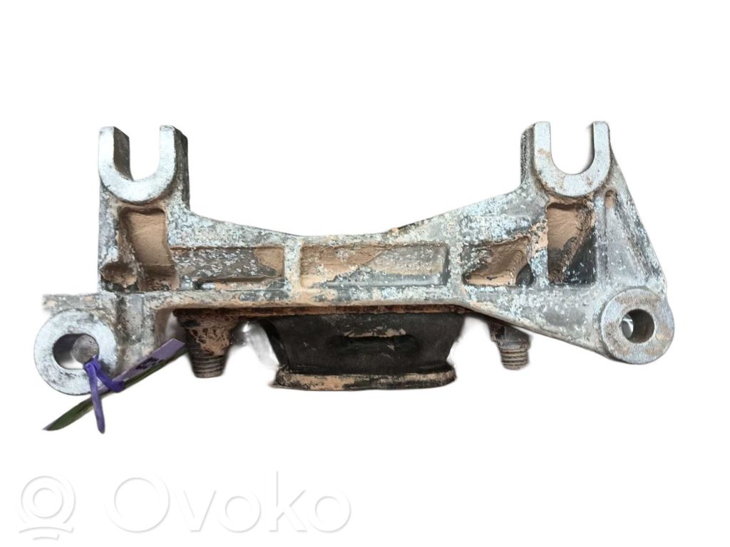 Renault Kangoo II Wspornik / Mocowanie silnika 