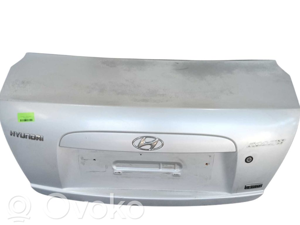 Hyundai Accent Puerta del maletero/compartimento de carga