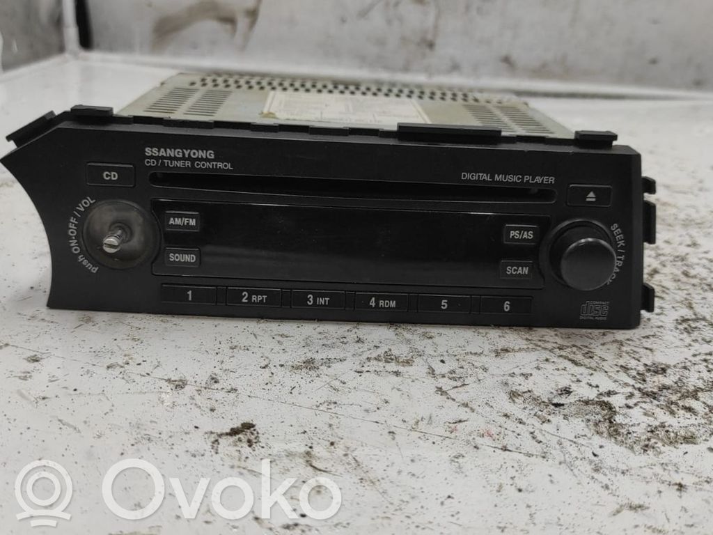 Radio / CD-Player / DVD-Player / Navigation