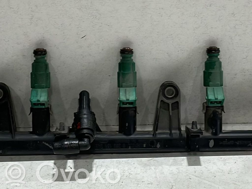 Inyector de combustible   0280151049,0280151049