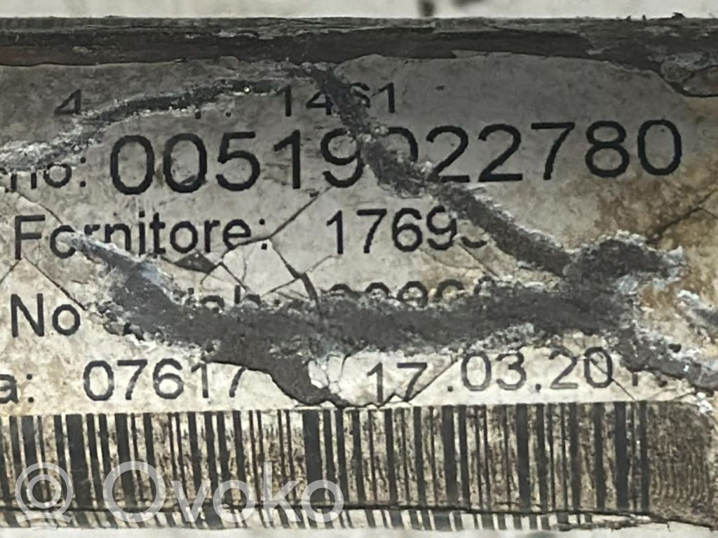 Etuvetoakseli   00519022780,00519022780