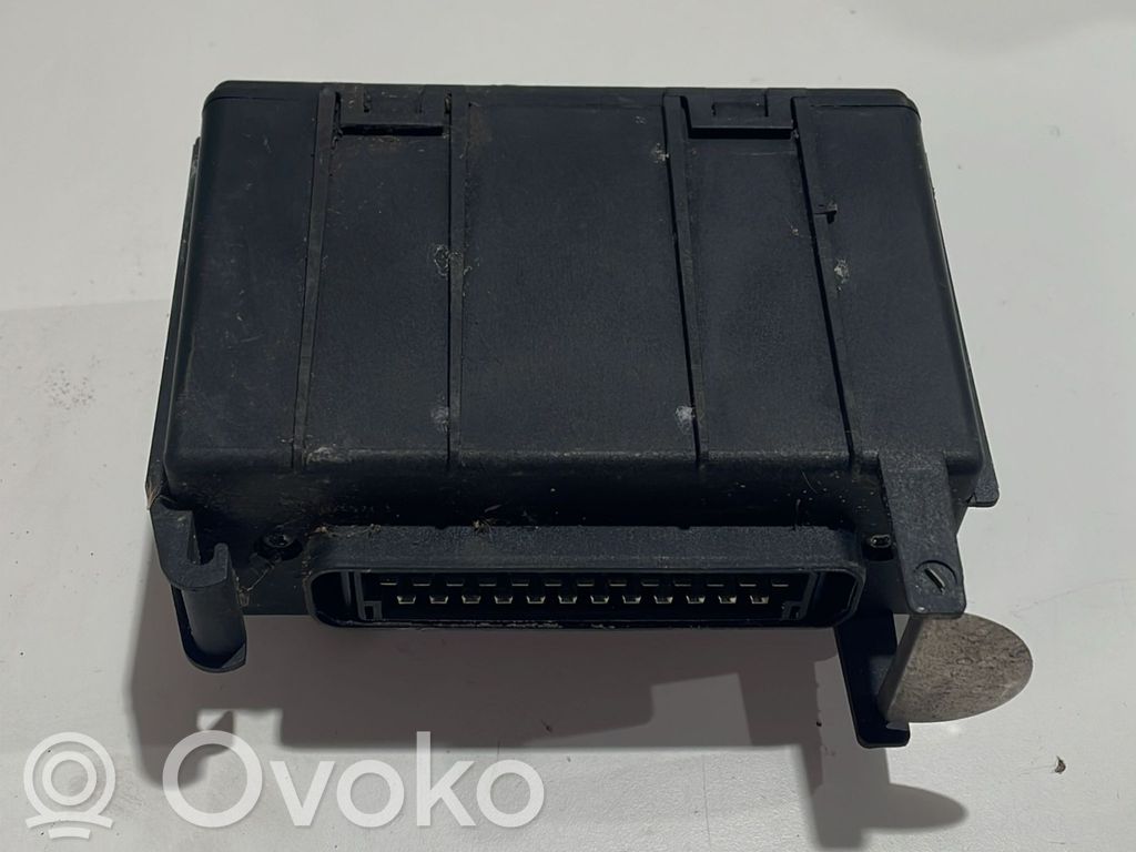 Volkswagen Golf II Engine control unit/module 