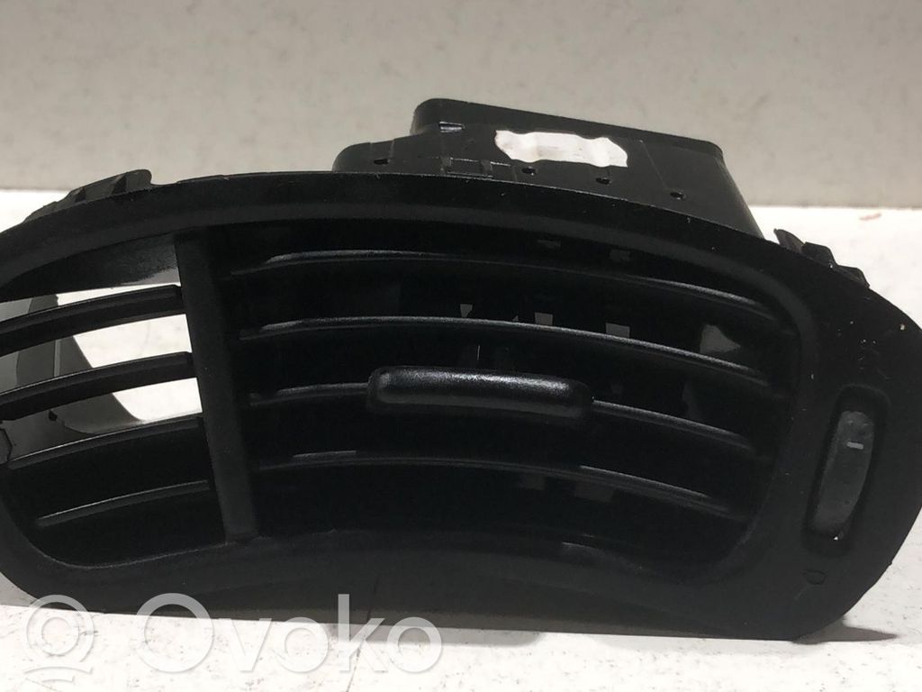 Fiat Panda III Boczna kratka nawiewu deski rozdzielczej 