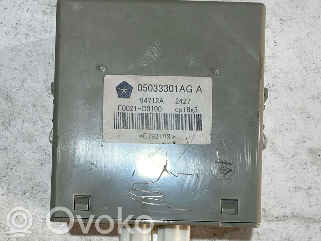 Module de commande suspension   05033301AGA,05033301AGA