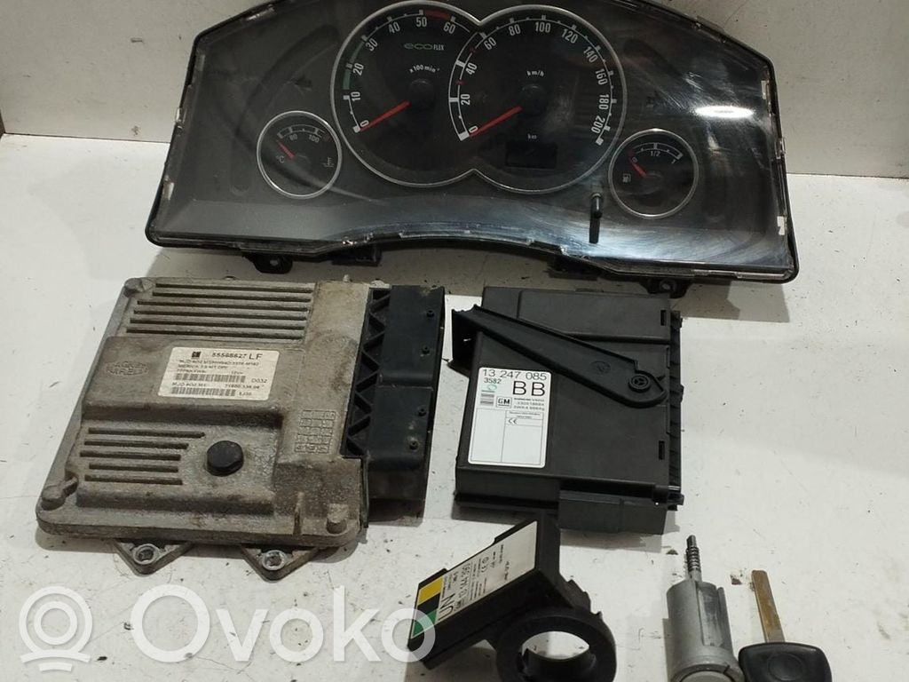 Opel Meriva A Engine ECU kit and lock set 