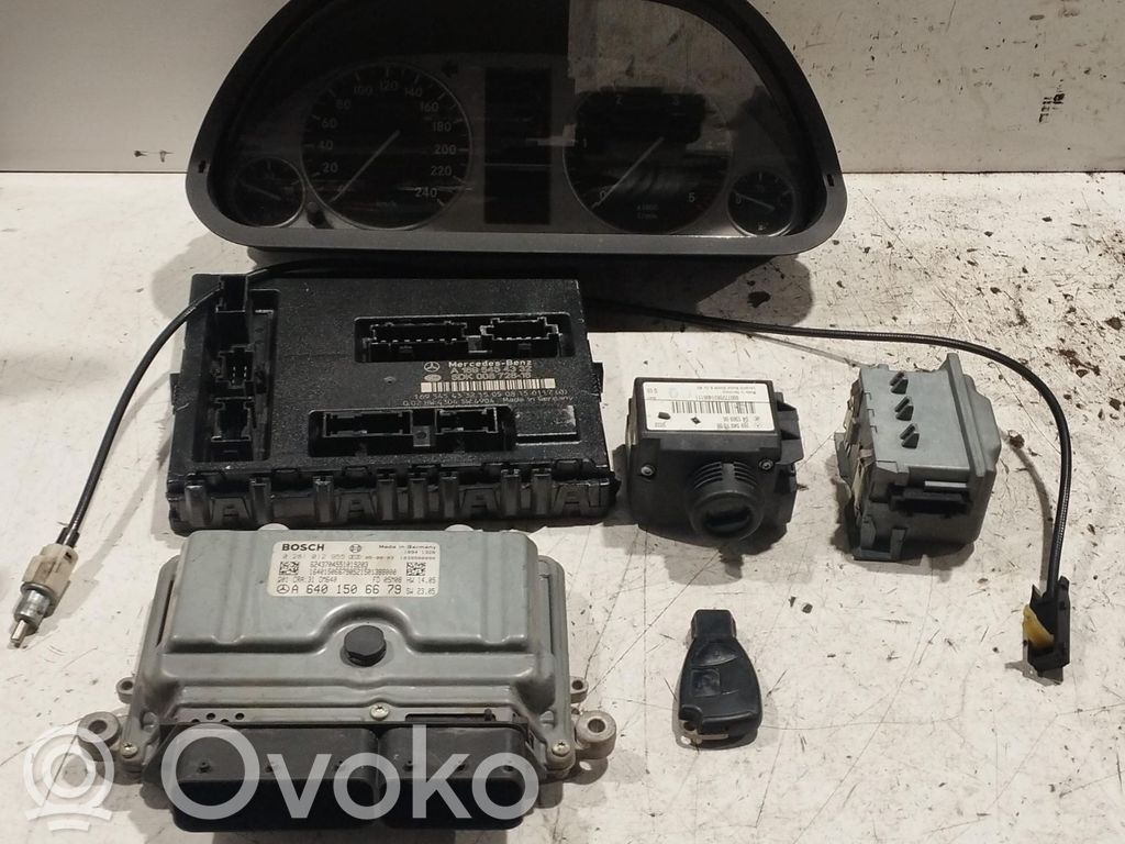 Mercedes-Benz B W245 Kit cu ECU motor și set închidere uși 