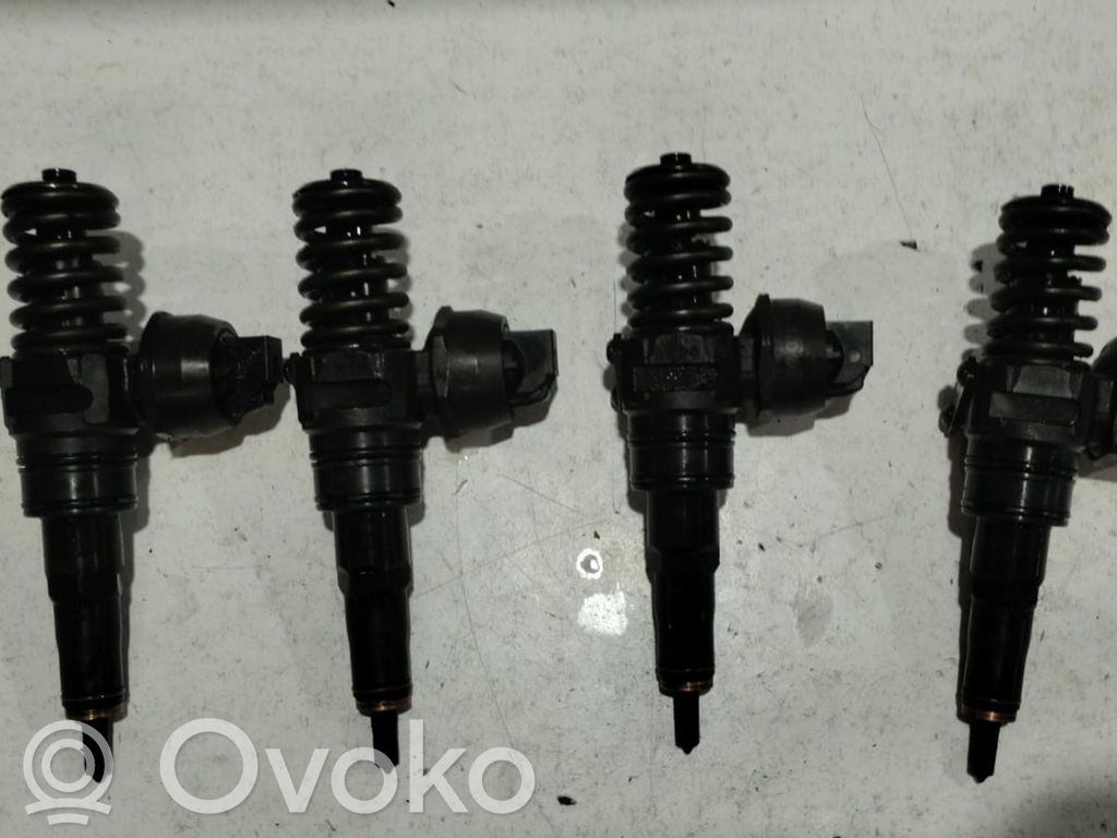 Audi A4 S4 B7 8E 8H Iniettore