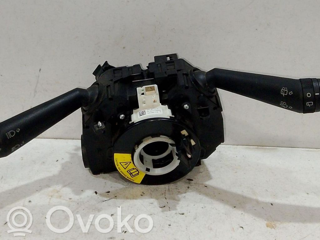 Fiat Grande Punto Bloc semnalizator și ștergător parbriz 