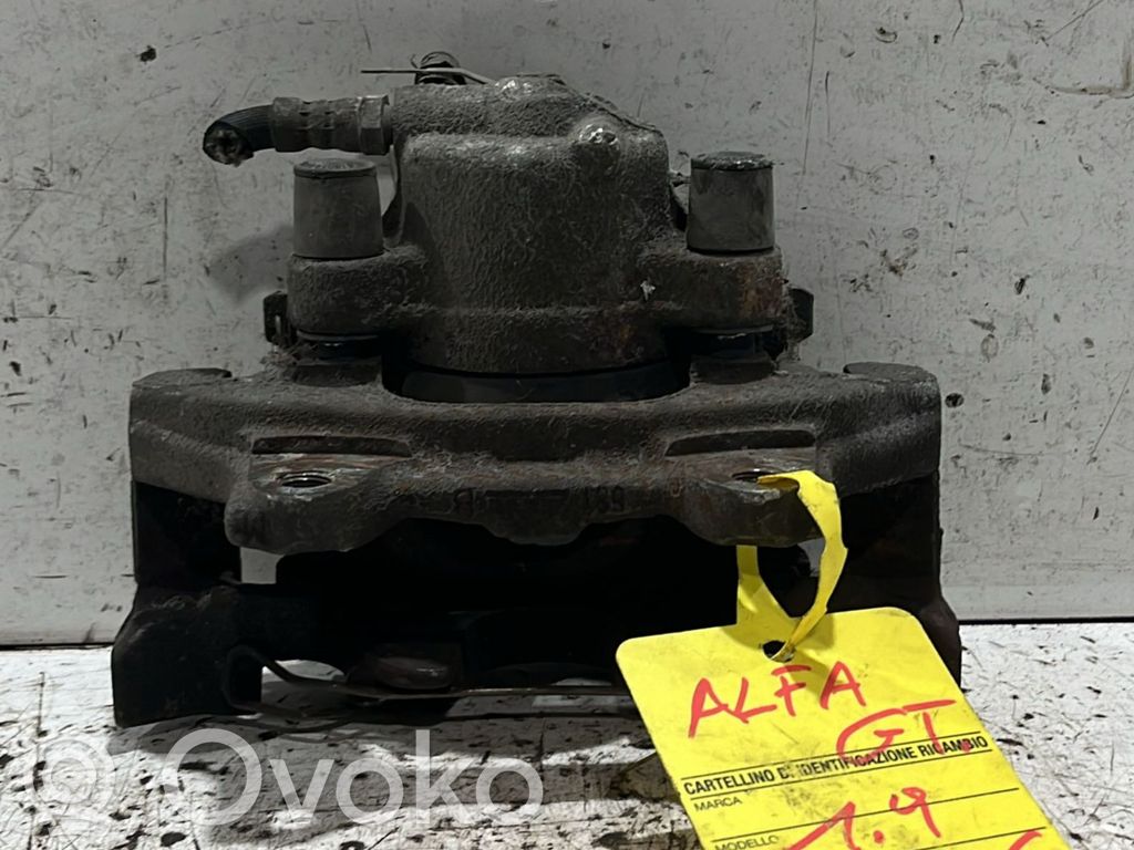 Caliper de freno delantero
