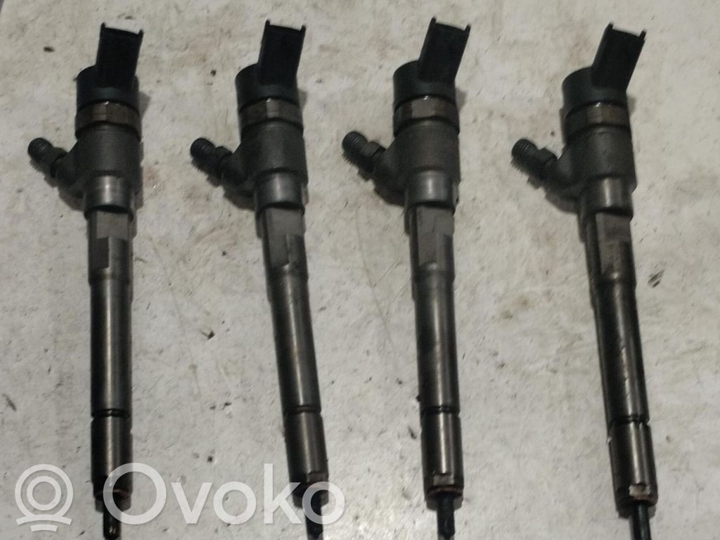 Inyector de combustible   0445110270,0445110270