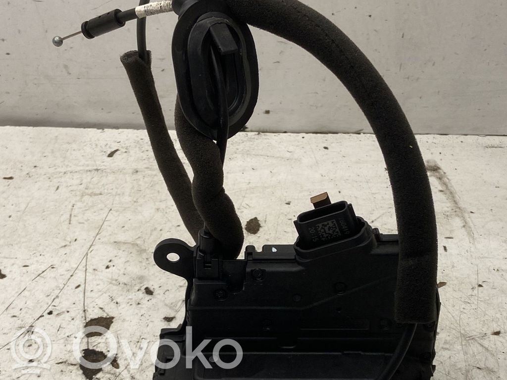 Renault Captur Încuietoare ușă spate 