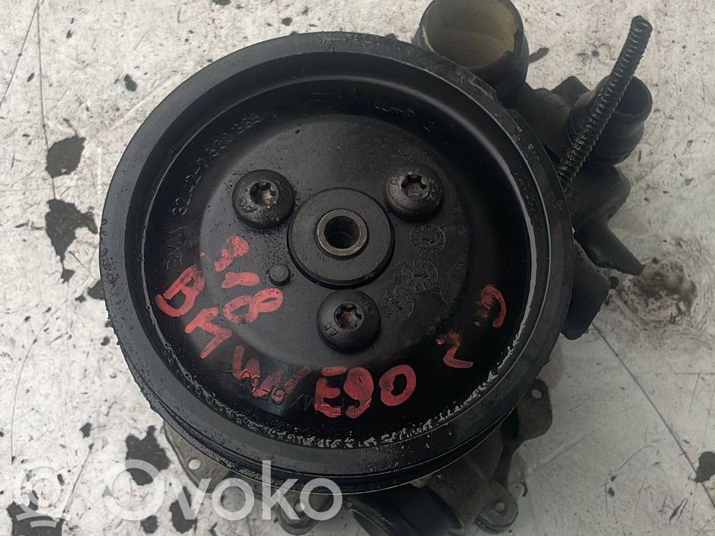 BMW 3 E90 E91 Power steering pump 