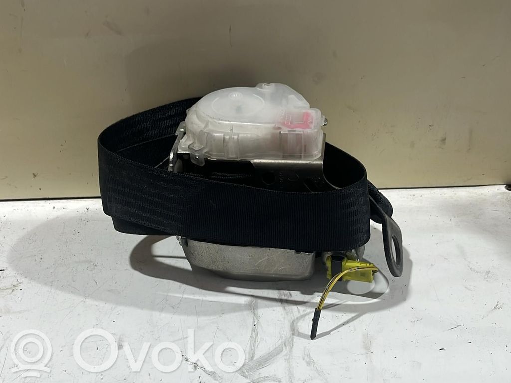 Nissan Navara D22 Ceinture de sécurité avant 