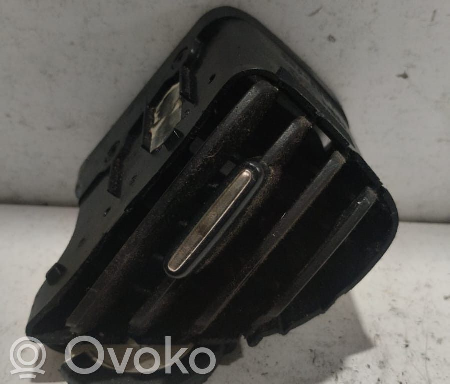 Lancia Ypsilon Grilă ventilație/ramă laterală bord