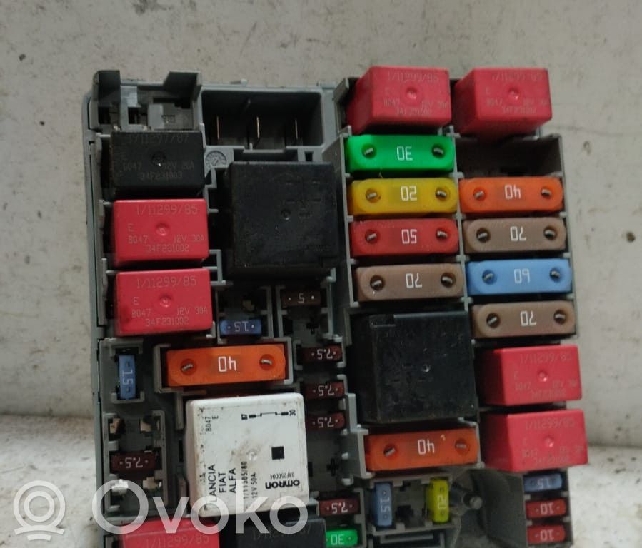 Módulo de fusible   52028777,52028777