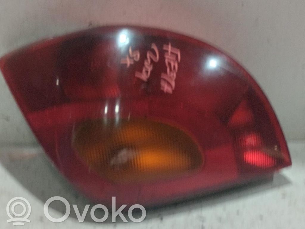 Ford Fiesta Lampă spate în caroserie 
