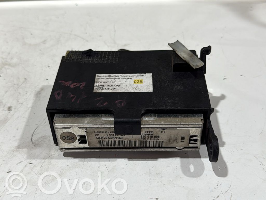 Audi A3 S3 8P Panel / Radioodtwarzacz CD/DVD/GPS 