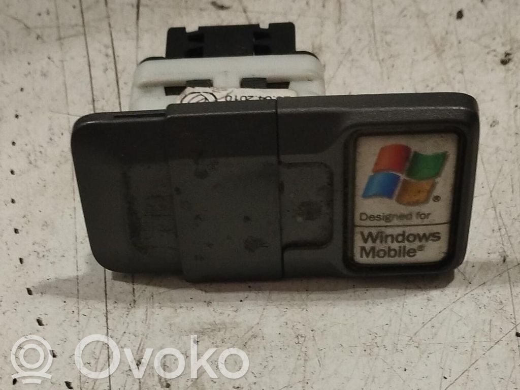 Lancia Delta III Priză USB 