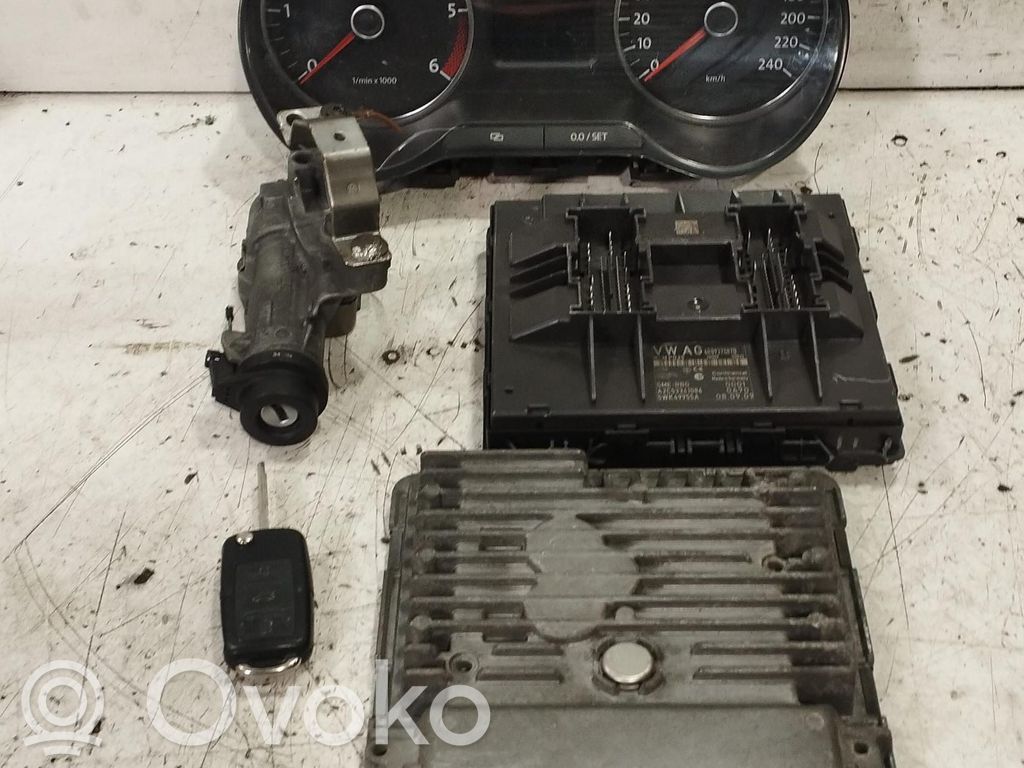 Volkswagen Polo V 6R Kit centralina motore ECU e serratura