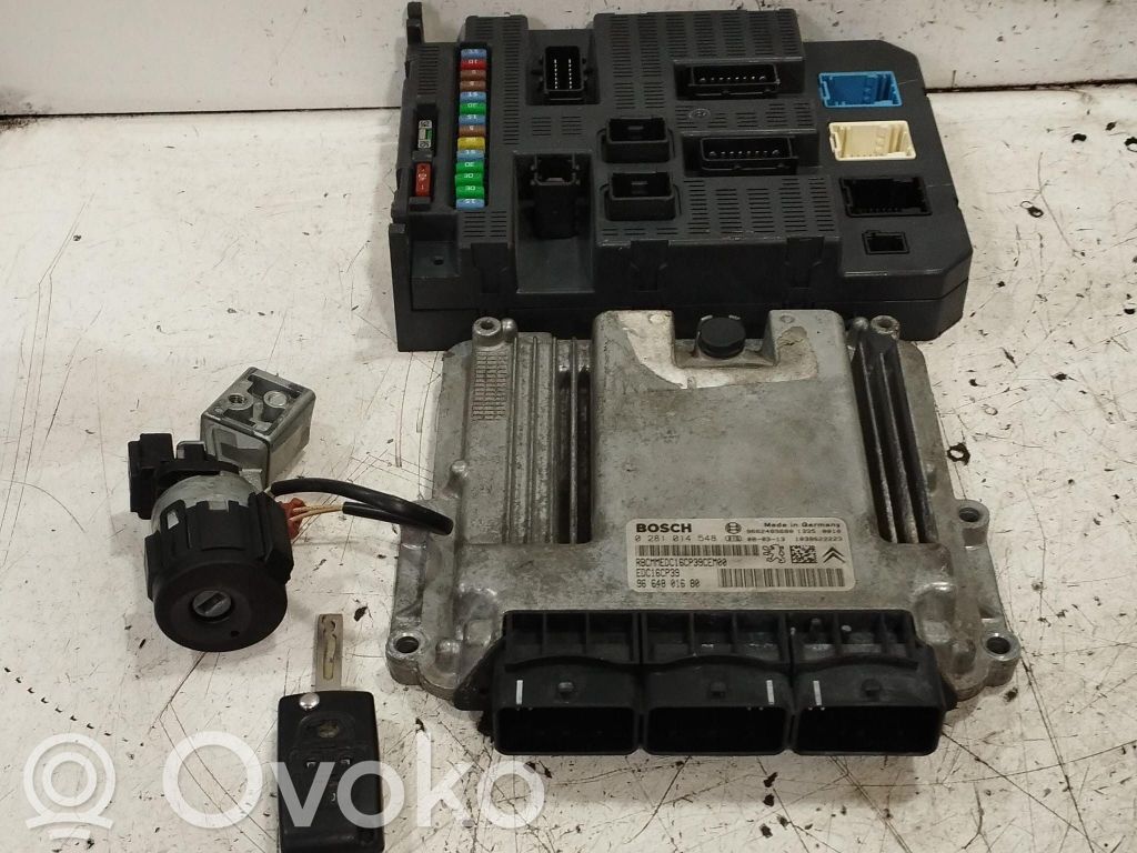 Lancia Phedra Engine ECU kit and lock set 