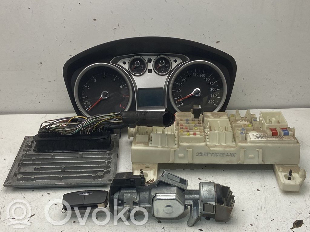 Kit cu ECU motor și set închidere uși   7M5112A650BBC,7M5112A650BBC
