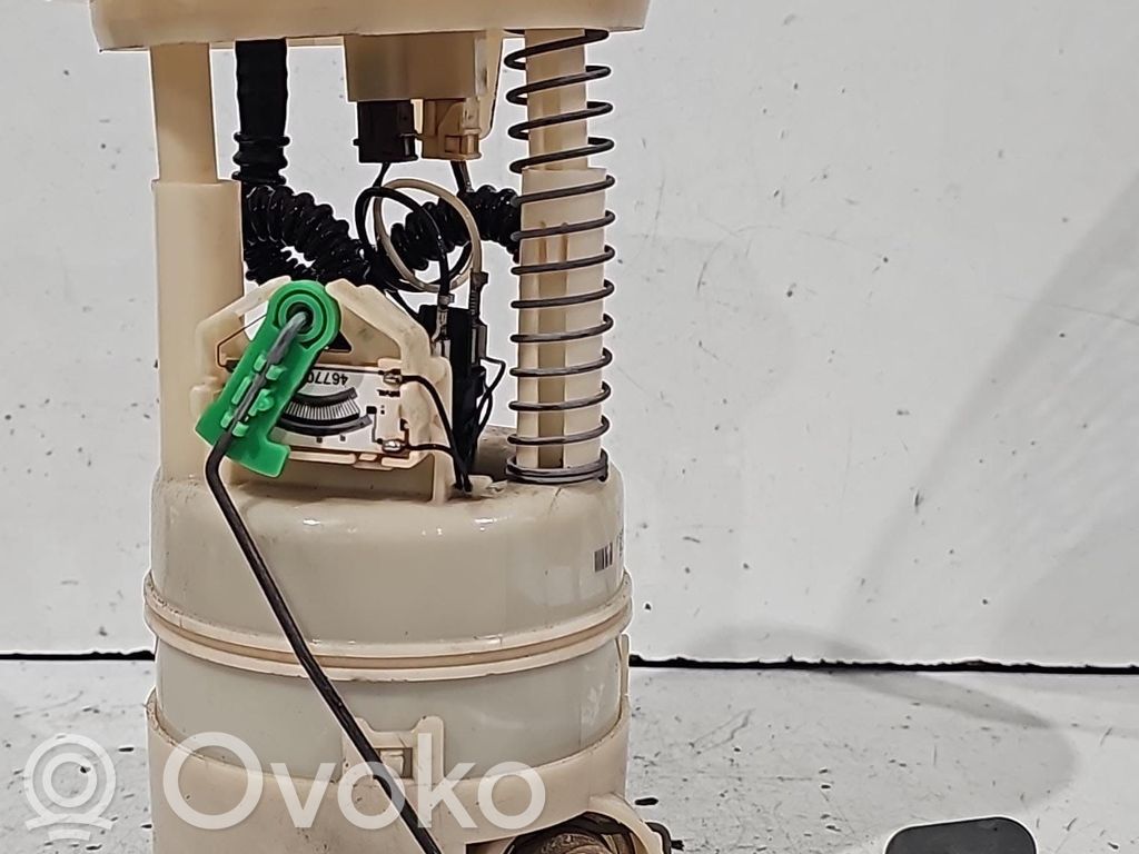 Renault Modus Bomba interna de combustible 