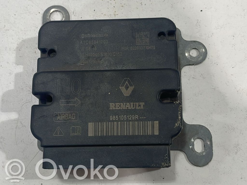 Dacia Duster Airbag control unit/module 
