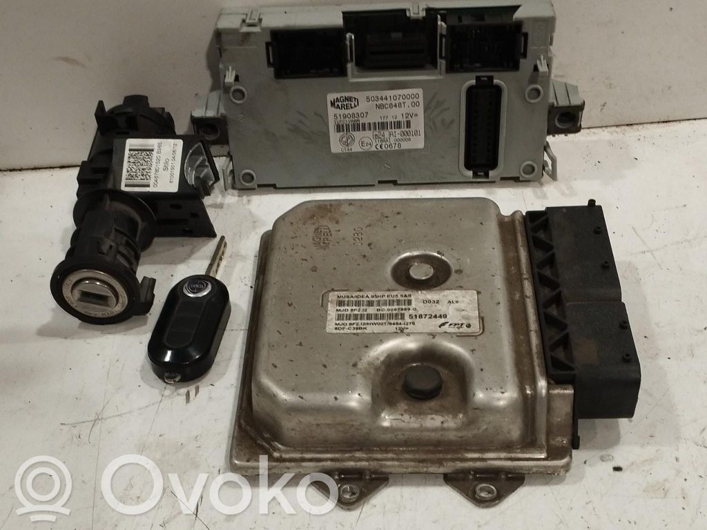 Lancia Musa Engine ECU kit and lock set 