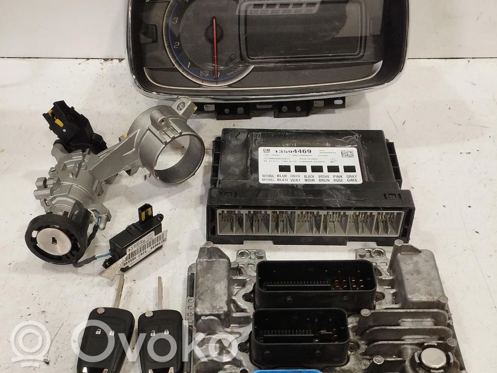 Chevrolet Trax Kit cu ECU motor și set închidere uși