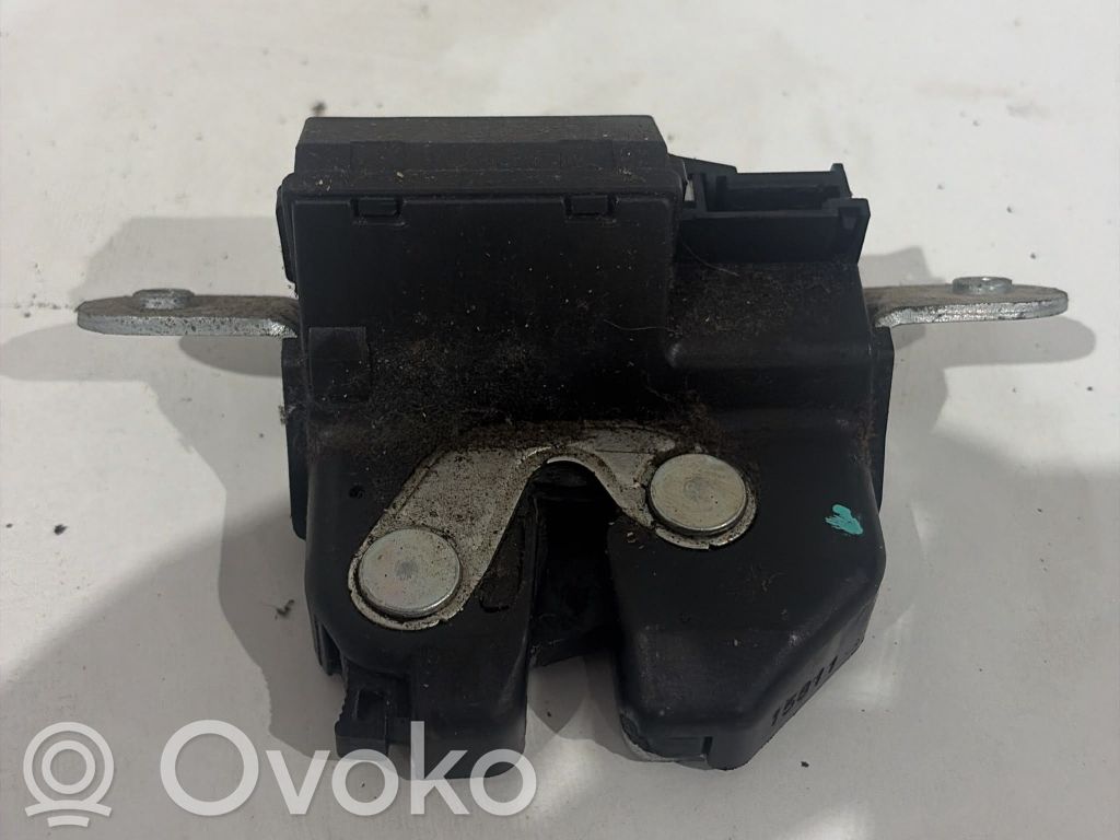 Fiat Punto Evo Zamek klapy tylnej / bagażnika 