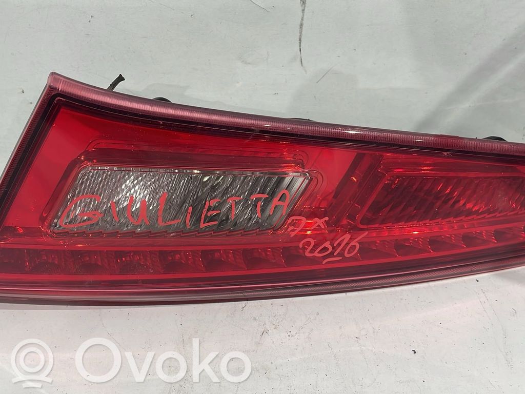Alfa Romeo Giulietta Luci posteriori del portellone del bagagliaio