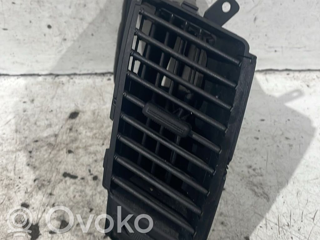Grilă ventilație/ramă laterală bord