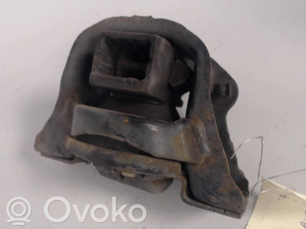 Moottorin kiinnikekorvake