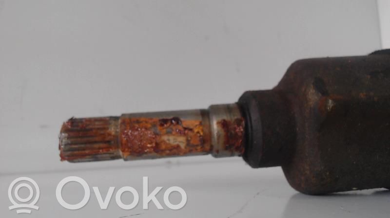 Peugeot 207 Front driveshaft 