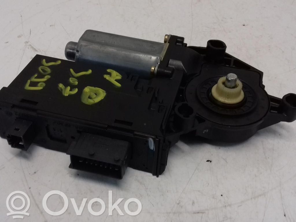 Peugeot 307 Silnik regulatora szyby drzwi przednich 