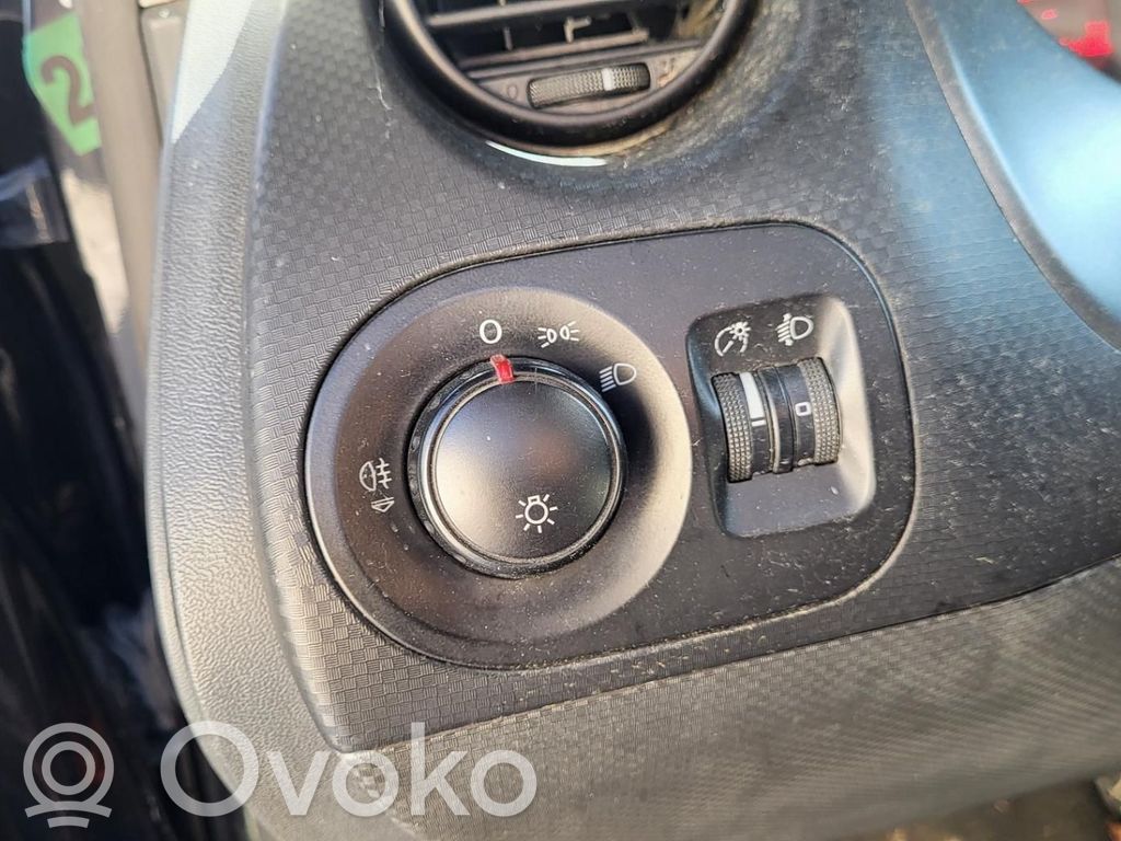 Seat Altea Interruptor de luz 