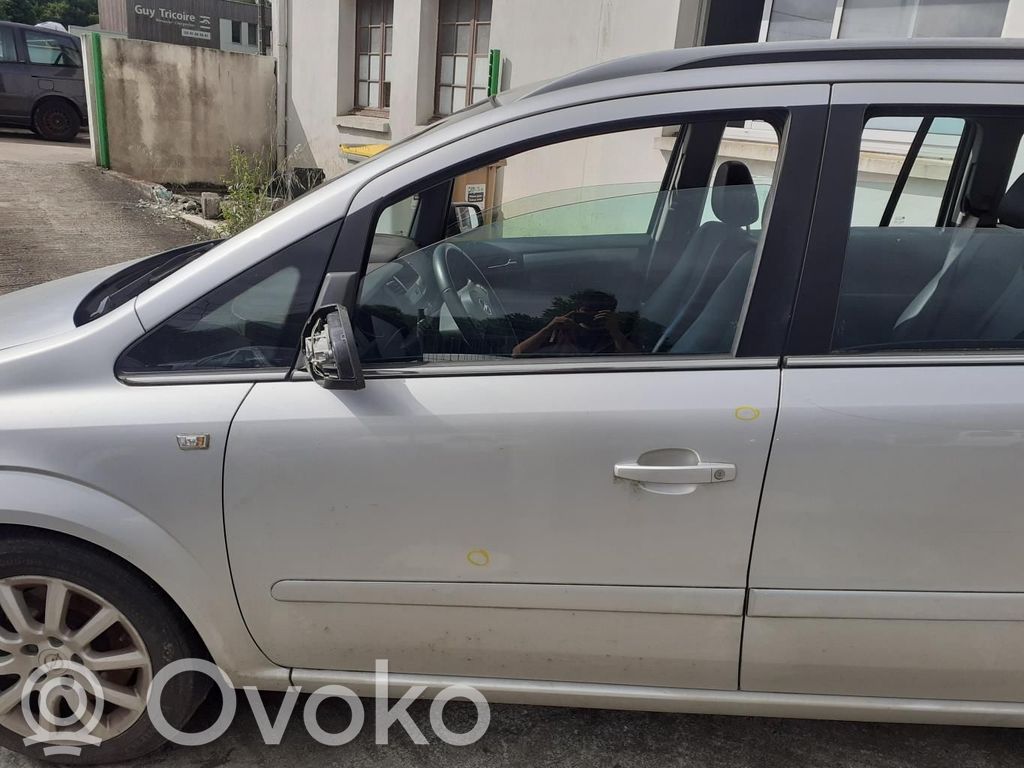 Opel Zafira B Încuietoare ușă față 