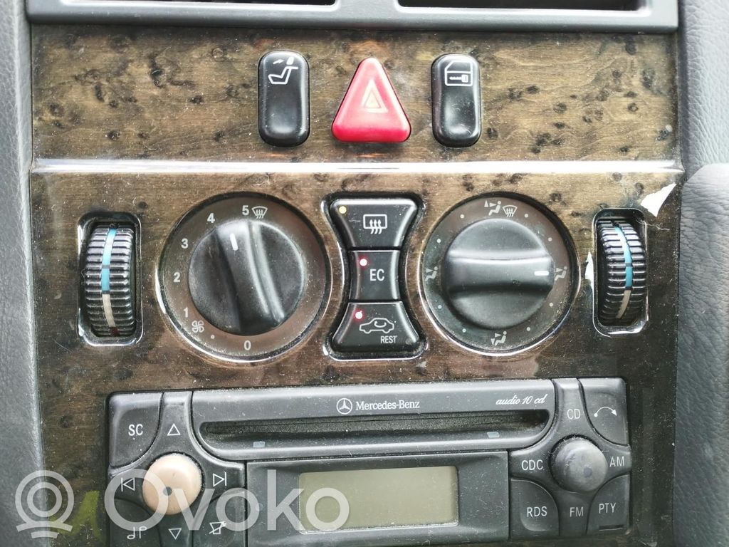 Mercedes-Benz E W210 Lämmittimen puhallin 