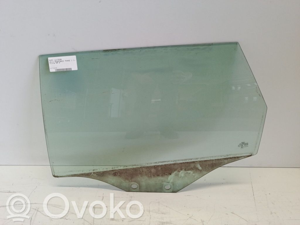 Audi A3 S3 A3 Sportback 8P Pagrindinis galinių durų stiklas 
