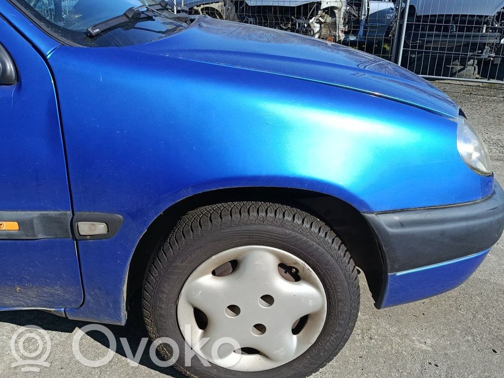 Citroen Saxo Błotnik przedni 