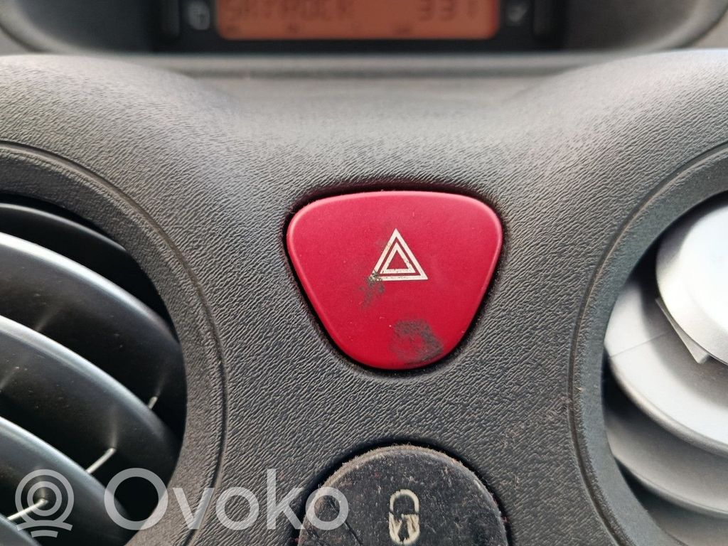 Hazard light switch   00006554L8