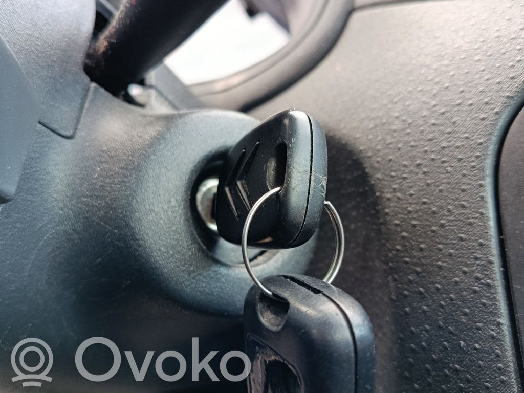 Užvedimo spynelė   00004162AH