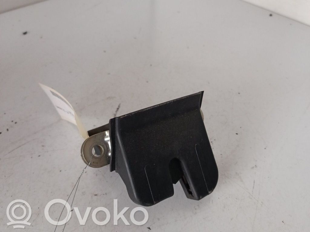 Seat Leon (5F) Spyna galinio dangčio 