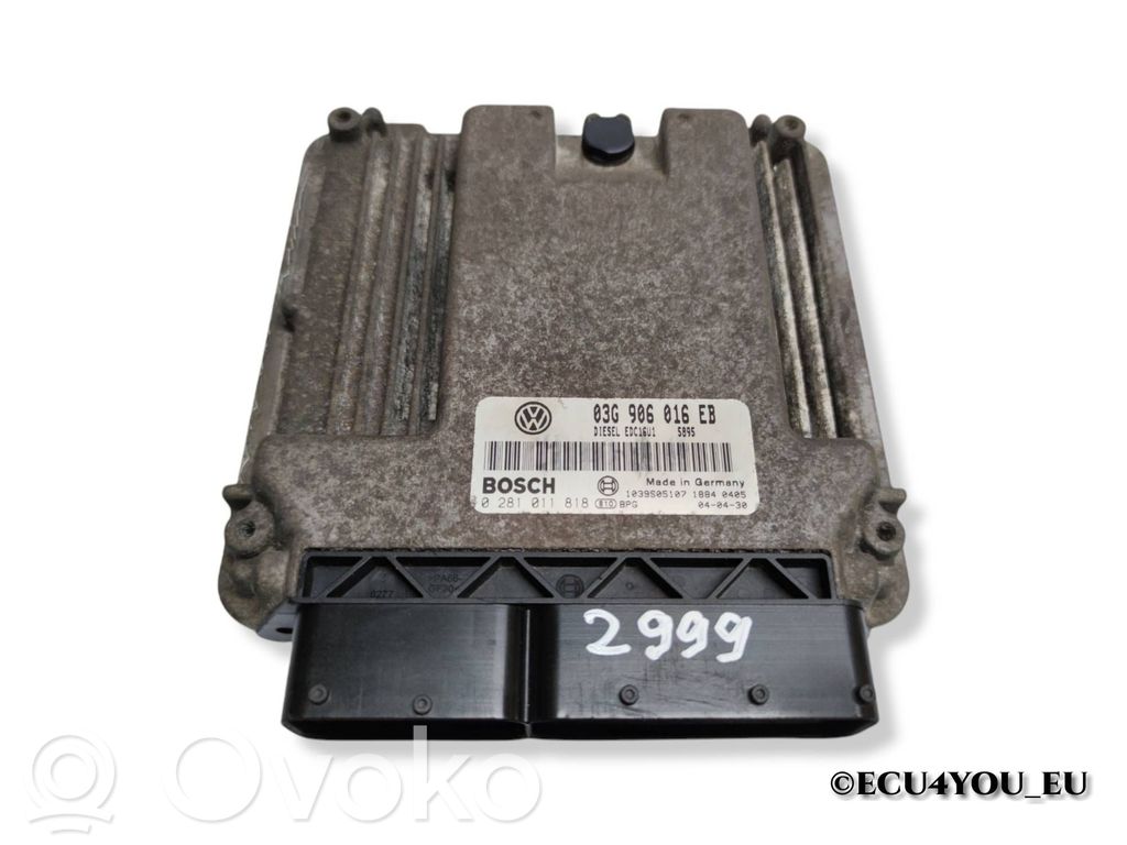 Volkswagen Golf V Engine control unit/module 